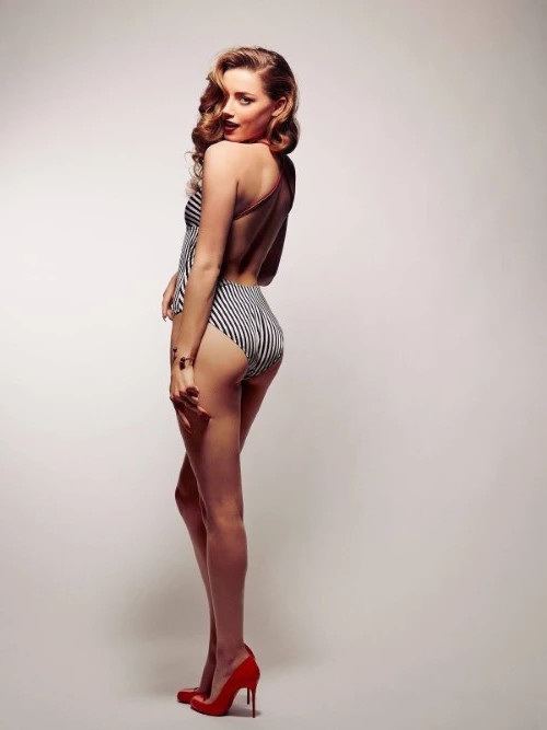 Amber Heard Sexy Ass Hot Legs  nude photo