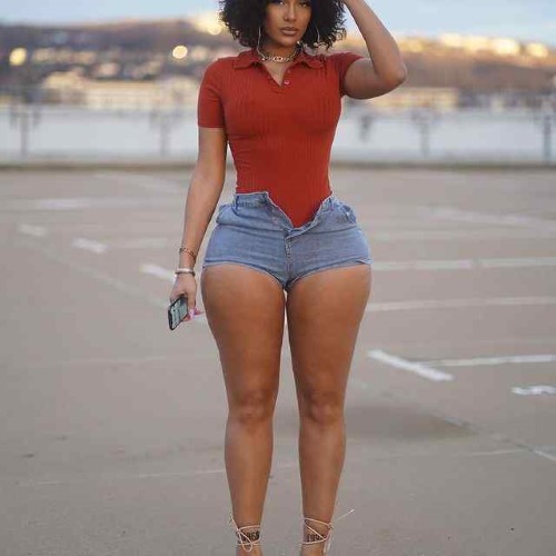 Amirah Dyme  nude photo