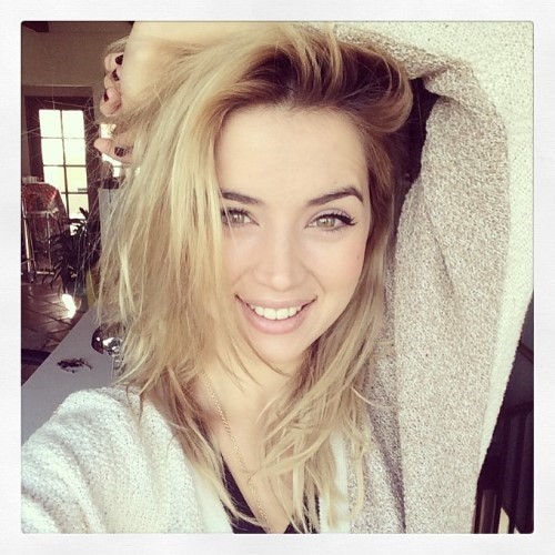 Ana De Armas  nude photo