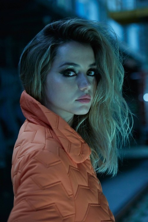 Ana De Armas  nude photo