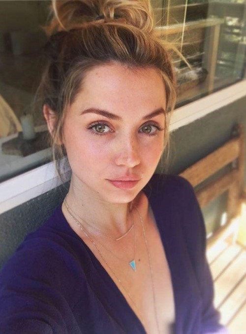 Ana De Armas  nude photo