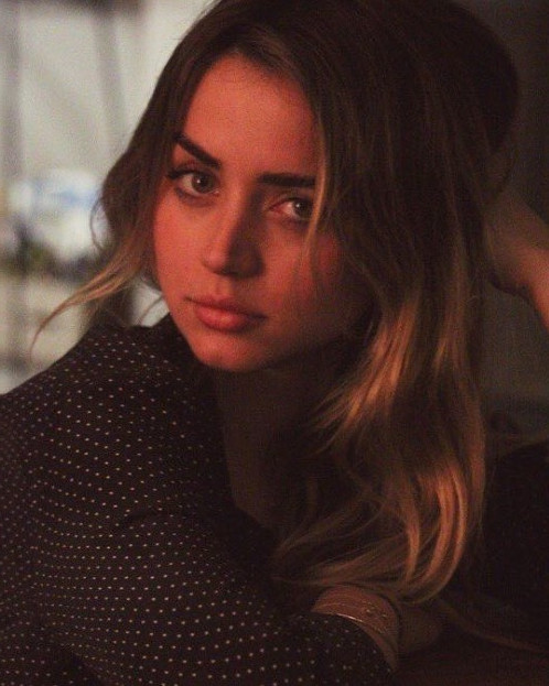 Ana De Armas Giving You A Look  nude photo