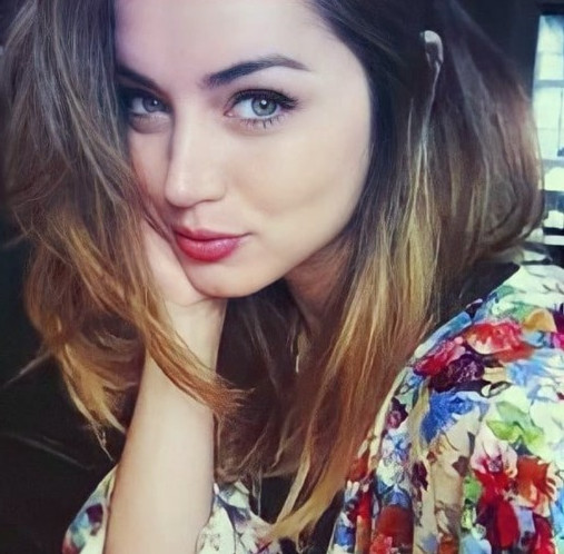 Ana De Armas So Cute  nude photo