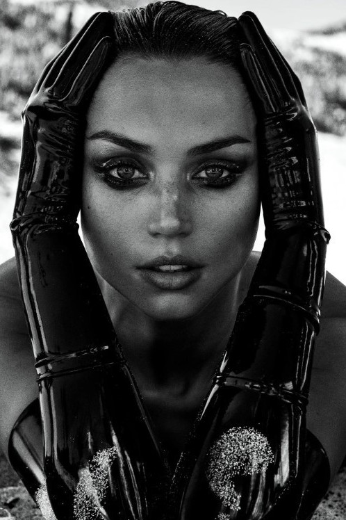 Ana De Armas Vogue Mexico  nude photo