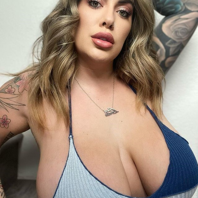 Ana Lorde  nude photo