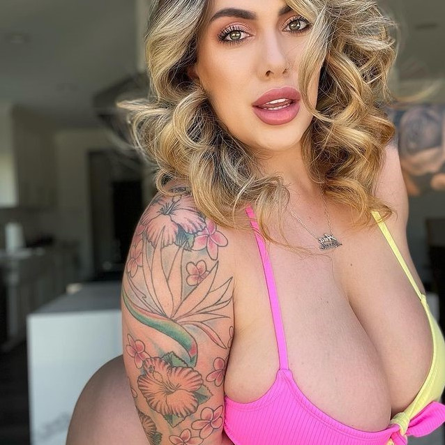 Ana Lorde  nude photo