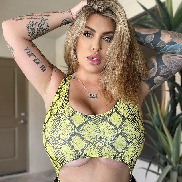 Ana Lorde  nude photo