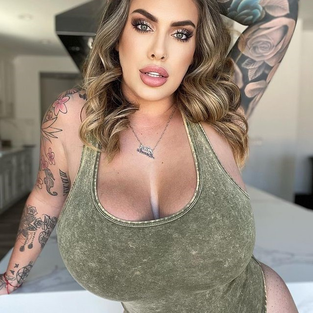 Ana Lorde  nude photo