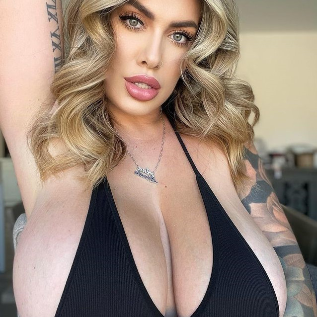 Ana Lorde  nude photo