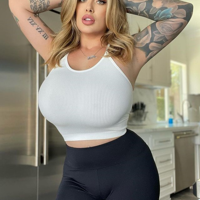 Ana Lorde  nude photo