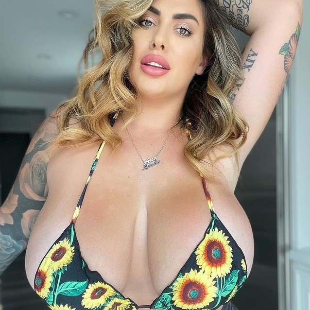 Ana Lorde  nude photo