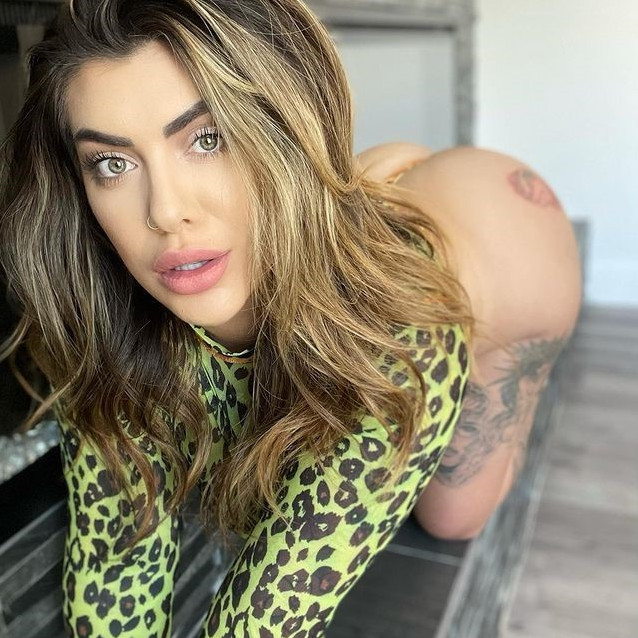 Ana Lorde  nude photo