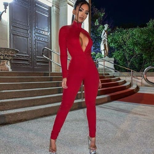 Aneeqa Farid  nude photo