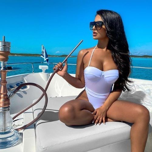 Aneeqa Farid  nude photo