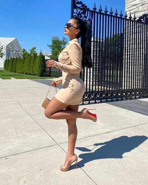 Aneeqa Farid  nude photo