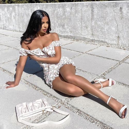 Aneeqa Farid  nude photo