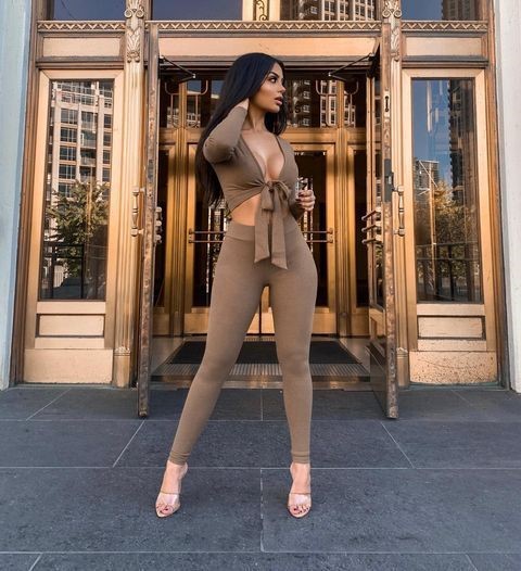 Aneeqa Farid  nude photo