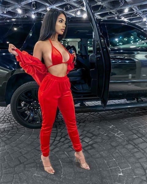 Aneeqa Farid  nude photo