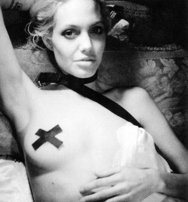 Angelina Jolie Leaked  nude photo