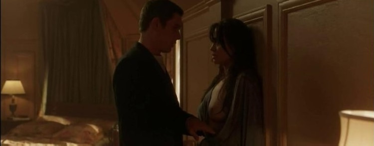 Angelina Jolie Taking Lives Sex Scene  nude photo