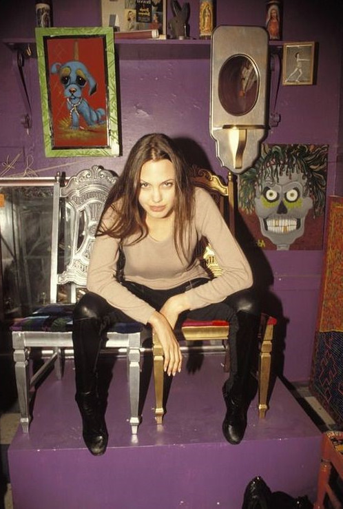 Angelina Jolie Years Old  nude photo