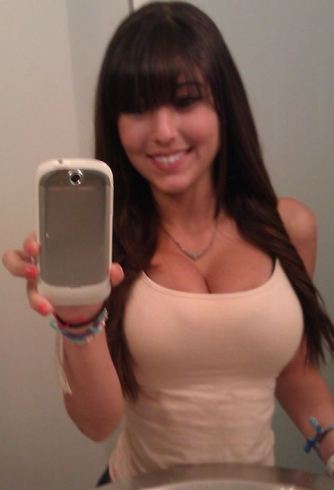 Angie Varona Reddit  nude photo