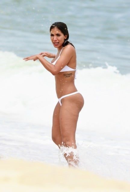 Anitta  nude photo