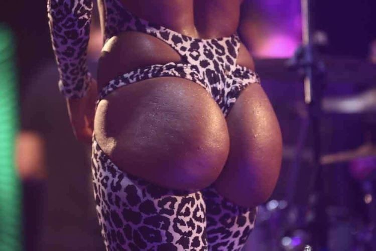 Anitta Hot Big Booty  nude photo