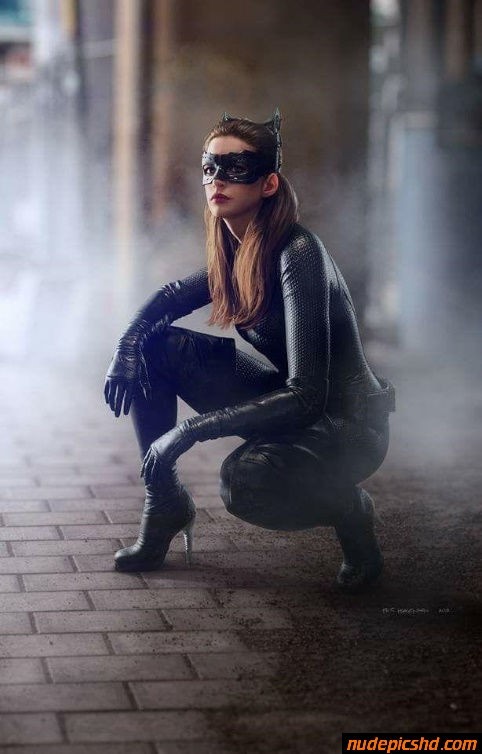 Anne Hathaway Beautiful Babe In Fabulous FMBs  nude photo