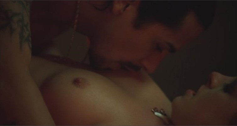 Anne Hathaway Naked Pussy  nude photo