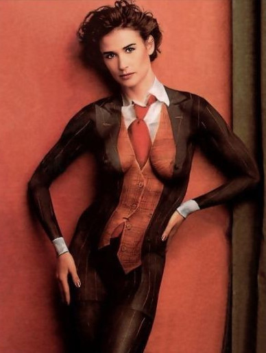 Annie Leibovitz Demi Moore Body Paint  nude photo