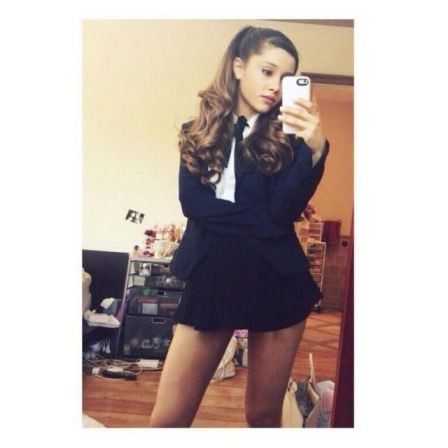 Ariana Grande Instagram  nude photo