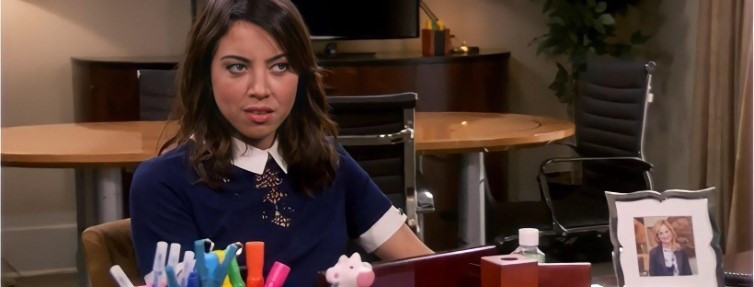 Aubrey Plaza April My Favourite  nude photo