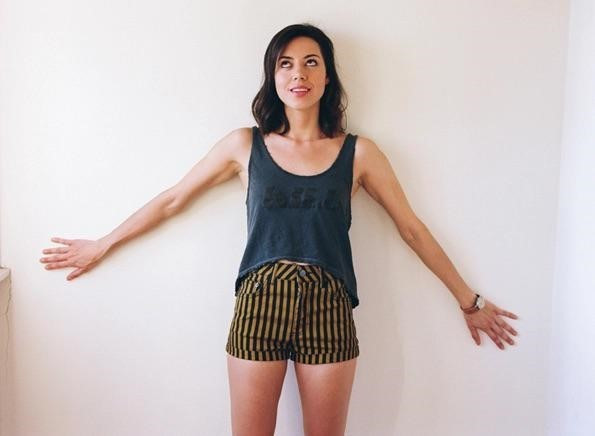 Aubrey Plaza Eyes High For Her Photo  nude photo