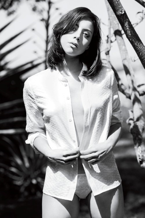 Aubrey Plaza GQ  nude photo