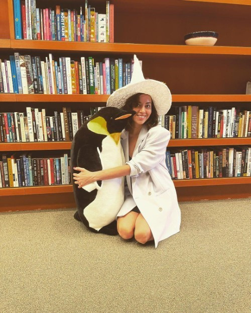 Aubrey Plaza Hugging A Penguin  nude photo
