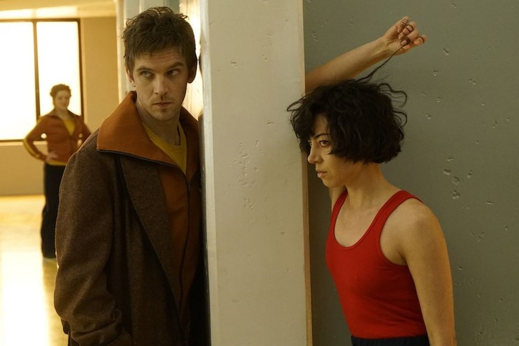 Aubrey Plaza Looking Devious  nude photo