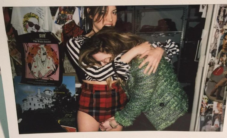 Aubrey Plaza Natasha Lyonne  nude photo