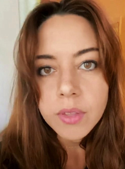 Aubrey Plaza Natural Beauty  nude photo