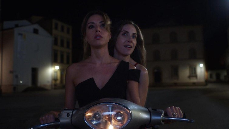 Aubrey Plaza Riding With Alison Brie In Spin Me Around  nude photo