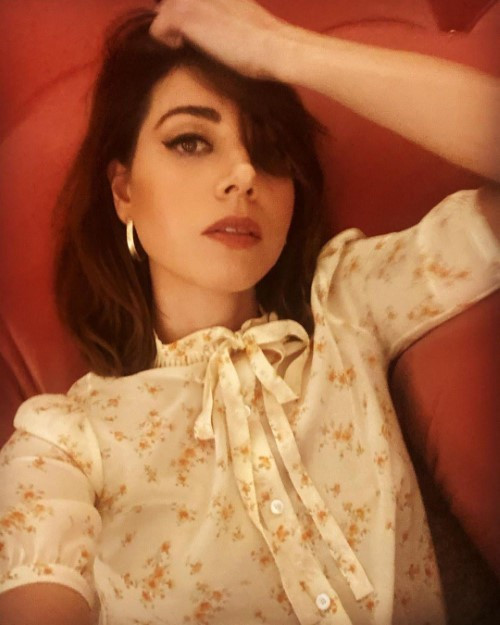 Aubrey Plaza Selfies 1  nude photo