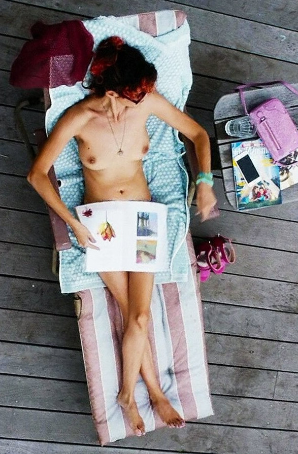 Audrey Tautou Topless Sexy Feet Scene  nude photo