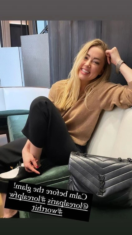 Backstage Amber Heard  nude photo