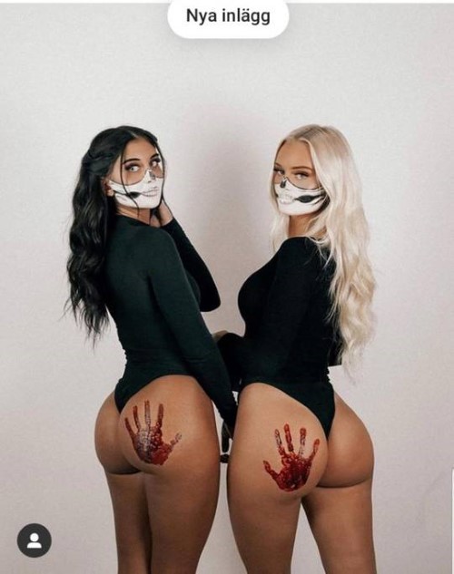 Battle Of The Asses On Halloween Filippa Fransson  nude photo