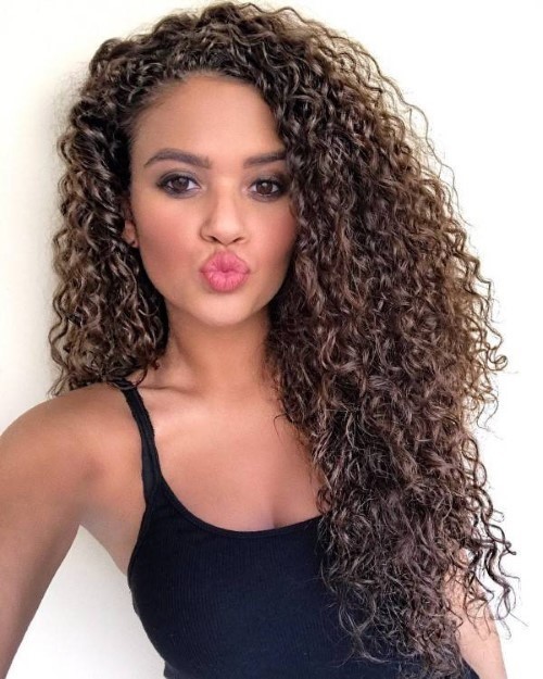 Beautiful Actress Madison Pettis  nude photo