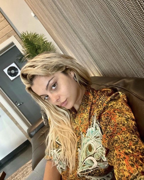 Bebe Rexha Bare Skin  nude photo