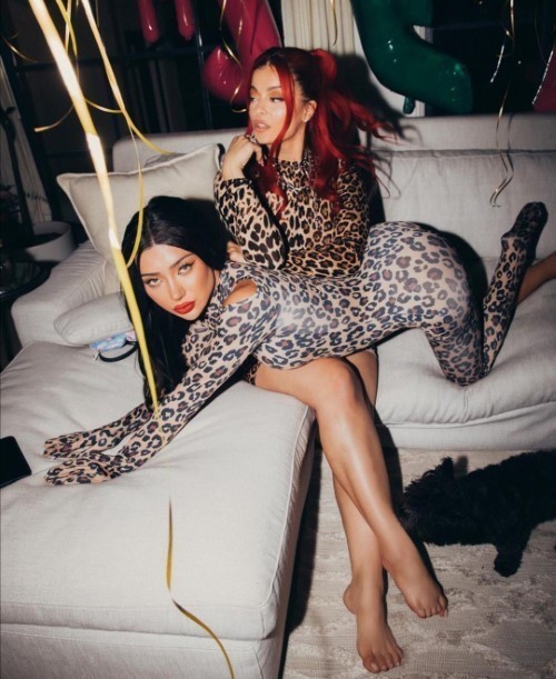 Bebe Rexha Meow  nude photo