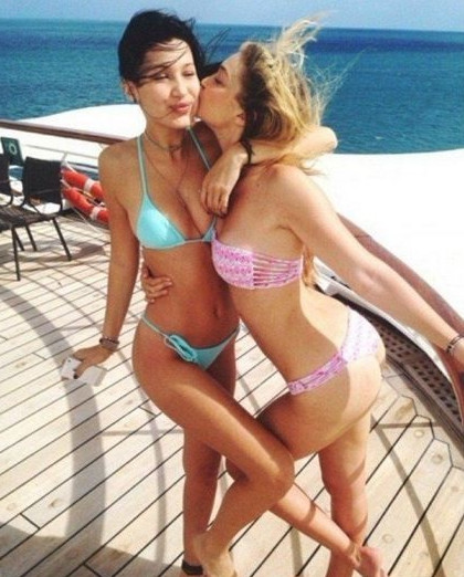 Bella And Gigi Hadid Bikini  nude photo