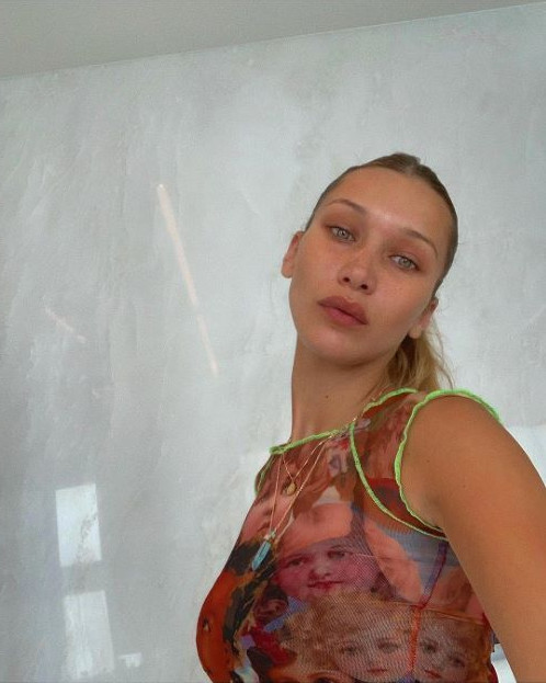 Bella Hadid  nude photo