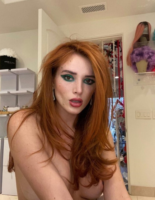 Bella Thorne Big Tits Braless  nude photo